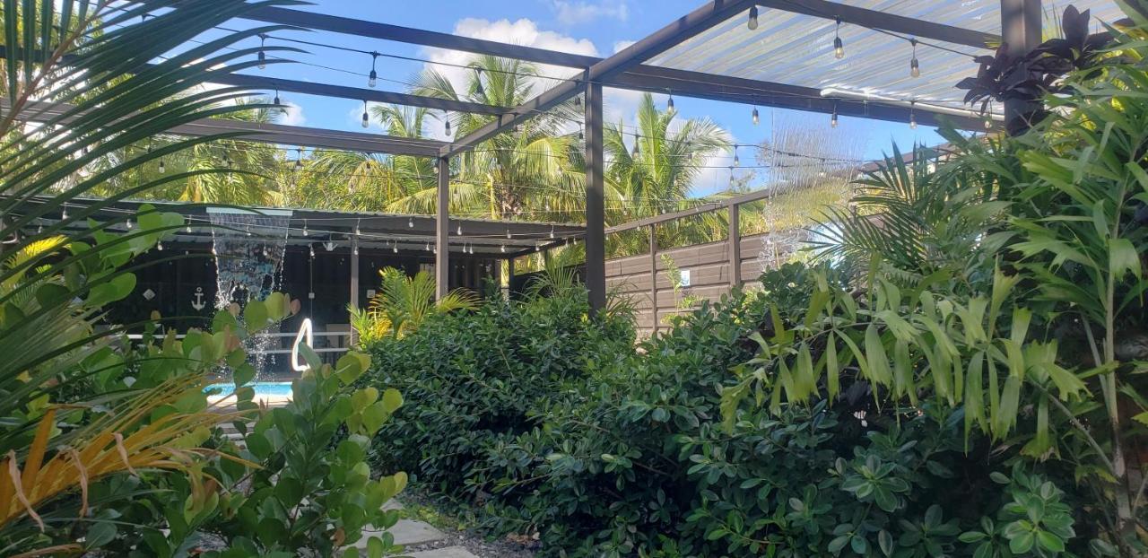 Discovery Beach Apartments Aguada Esterno foto