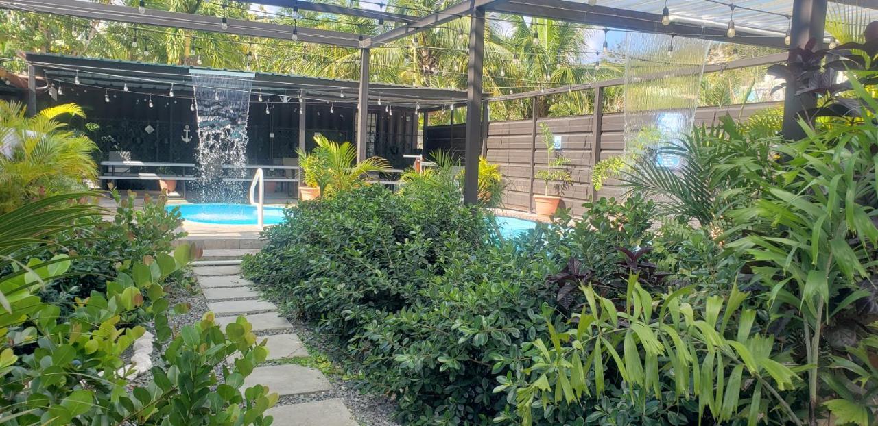 Discovery Beach Apartments Aguada Esterno foto